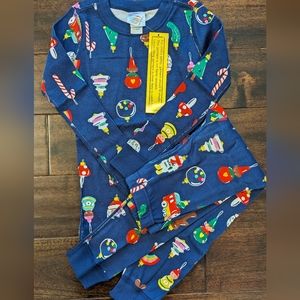 New Hanna Andersson Christmas PJs, Size 5